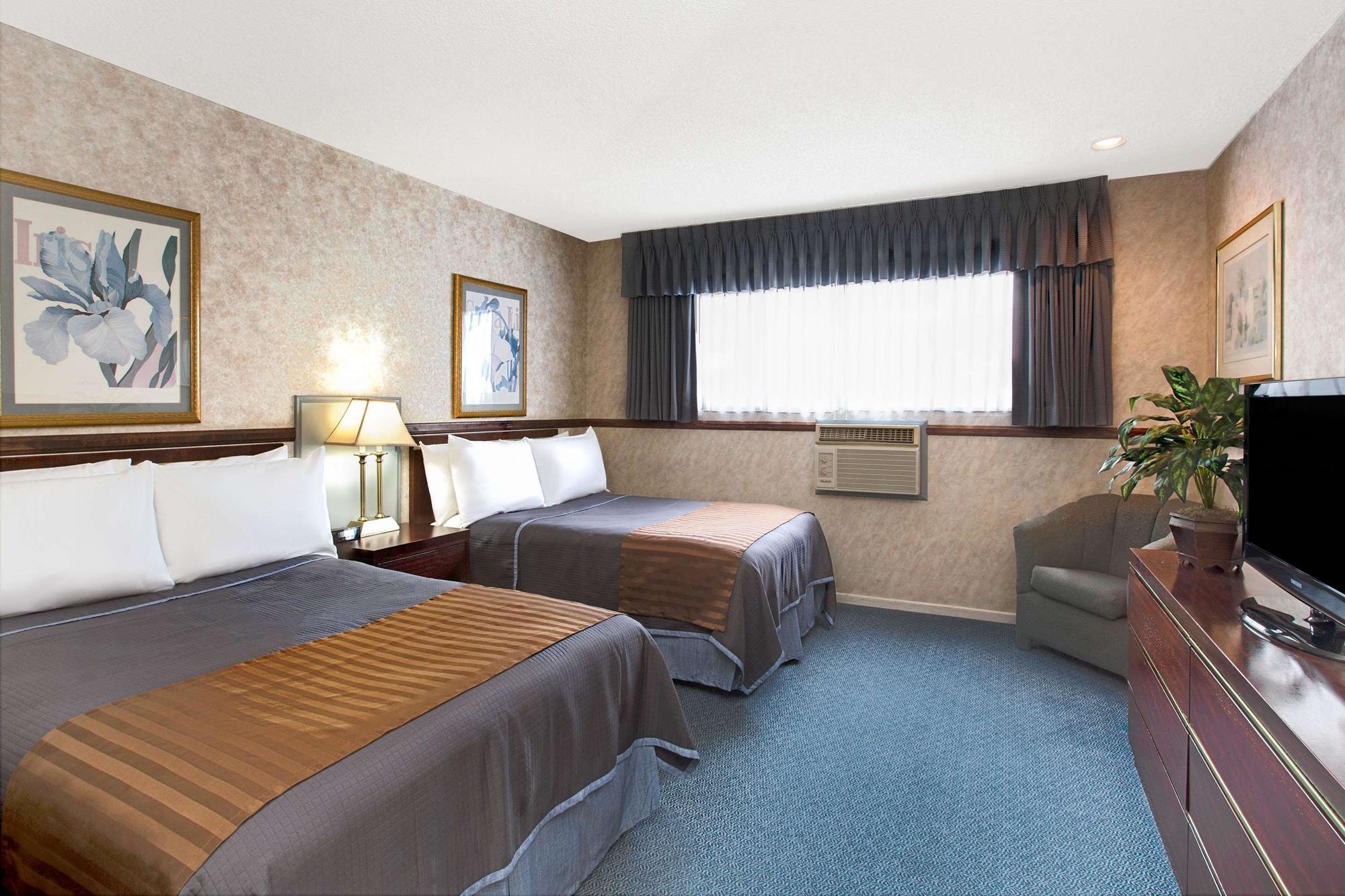 Travelodge Hotel At Lax Лос Анджелис Екстериор снимка