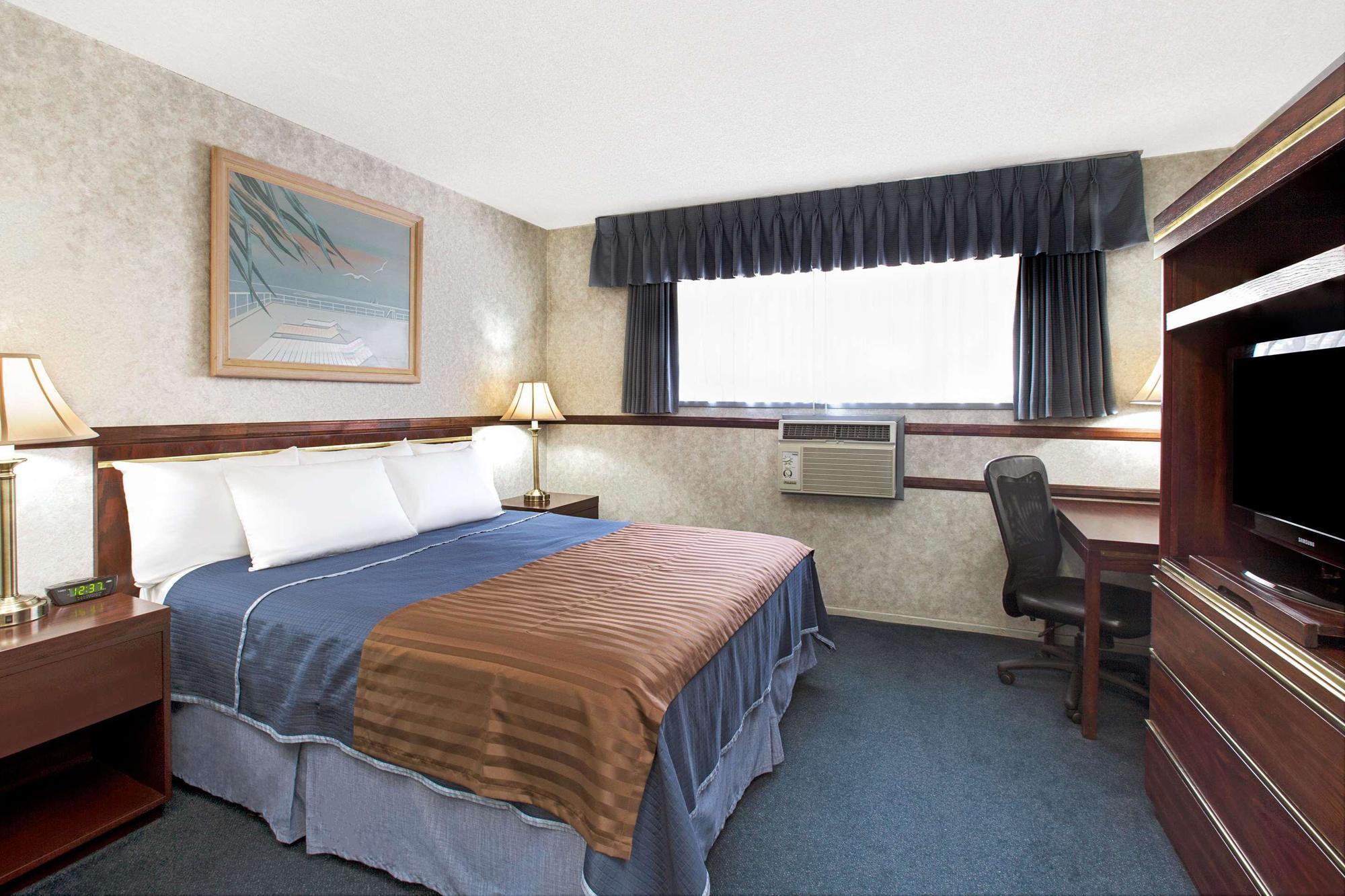 Travelodge Hotel At Lax Лос Анджелис Екстериор снимка