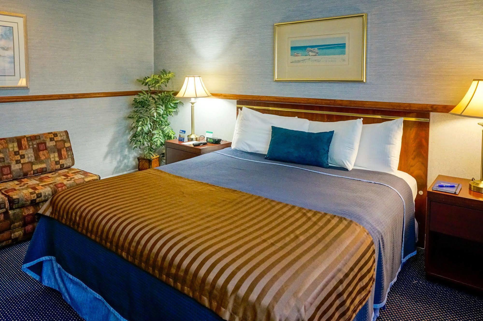 Travelodge Hotel At Lax Лос Анджелис Екстериор снимка
